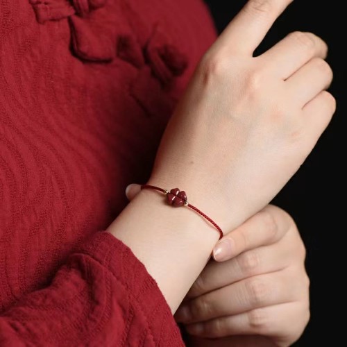 Natural Cinnabar Four Leaf Clover Blessing Bracelet Anklet Natural Cinnabar Four Leaf Clover Blessing Bracelet Anklet
