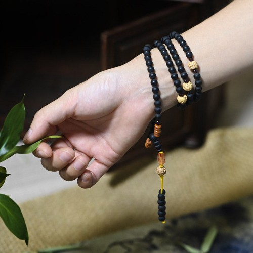 Tibetan Cypress Bodhi Seed Red Agate Healing Bracelet Tibetan Cypress Bodhi Seed Red Agate Healing Bracelet