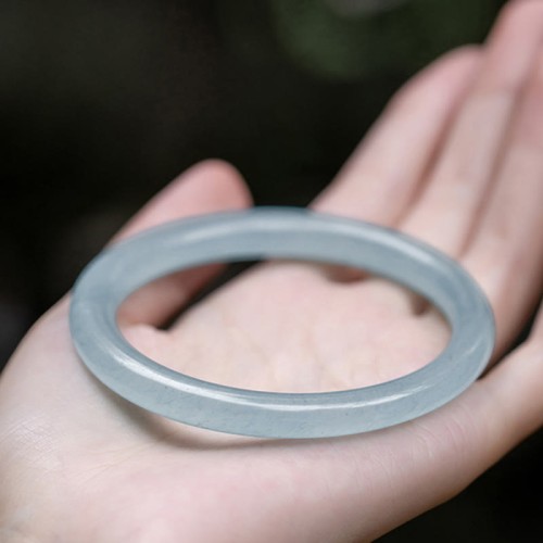 Natural Aquamarine Serenity Bangle