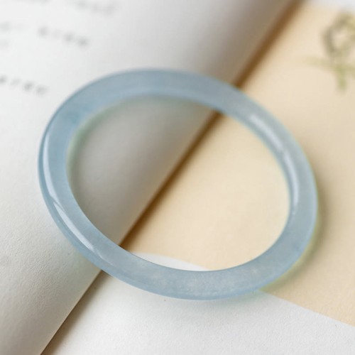 Natural Aquamarine Serenity Bangle