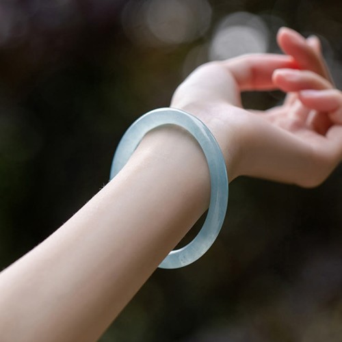 Natural Aquamarine Serenity Bangle