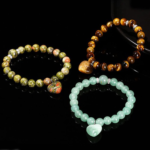 Crystal Green Aventurine Love Heart Balance Bracelet Crystal Green Aventurine Love Heart Balance Bracelet