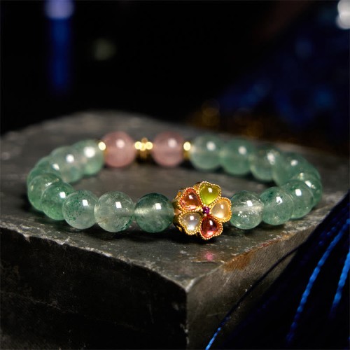 Green Strawberry Quartz Soothing Fu Character Bracelet