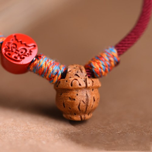 Chinese Zodiac Red String Peach Pit Cinnabar Bracelet Chinese Zodiac Red String Peach Pit Cinnabar Bracelet