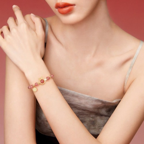 Strawberry Quartz Rabbit Fu Character Charm Bracelet Strawberry Quartz Rabbit Fu Character Charm Bracelet