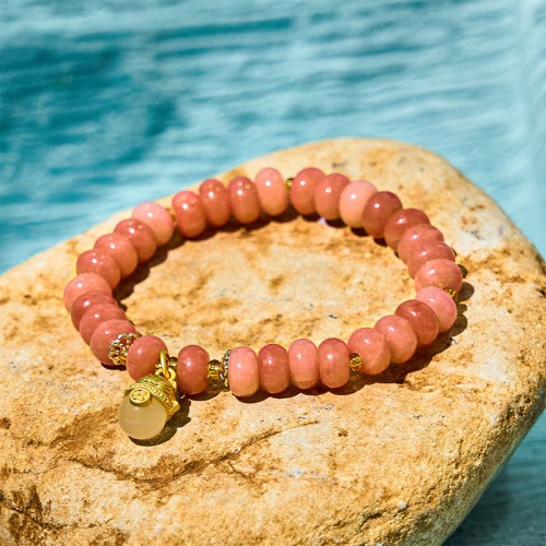 Strawberry Quartz Cyan Jade Lucky Cat Bracelet Strawberry Quartz Cyan Jade Lucky Cat Bracelet