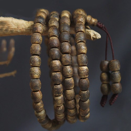 108 Mala Hainan Green Agarwood Calm Bracelet 108 Mala Hainan Green Agarwood Calm Bracelet