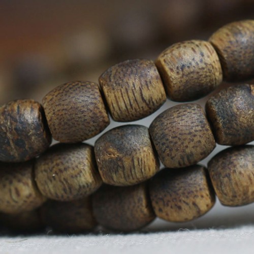 108 Mala Hainan Green Agarwood Calm Bracelet 108 Mala Hainan Green Agarwood Calm Bracelet