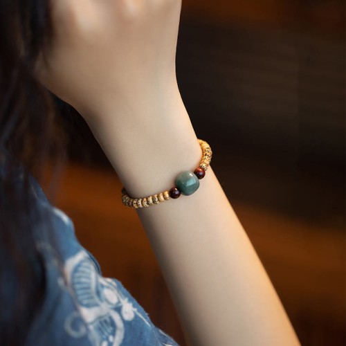 Bodhi Seed Sandalwood Wisdom Bracelet