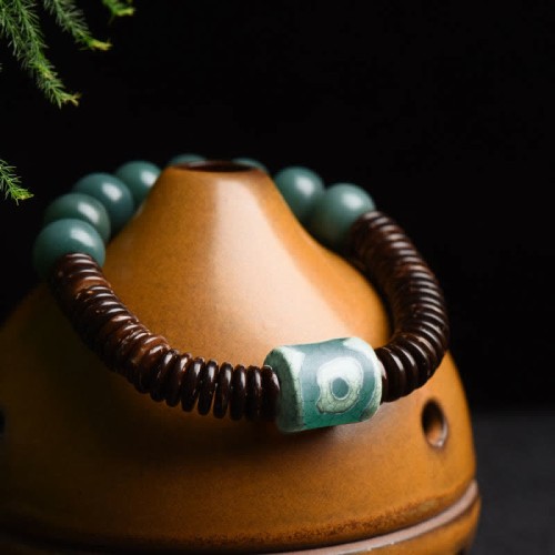 Tibetan Bodhi Seed Dzi Bead Evil Spirits Bracelet Tibetan Bodhi Seed Dzi Bead Evil Spirits Bracelet