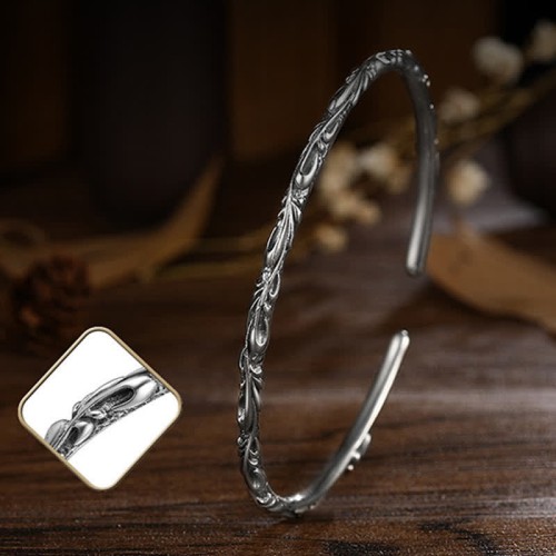925 Sterling Silver Vines Engraved Protection Bangle 925 Sterling Silver Vines Engraved Protection Bangle