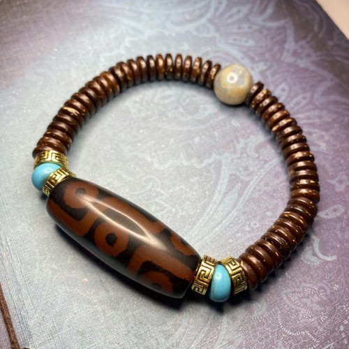 Nine-Eye Dzi Bead Wealth Bracelet Nine-Eye Dzi Bead Wealth Bracelet