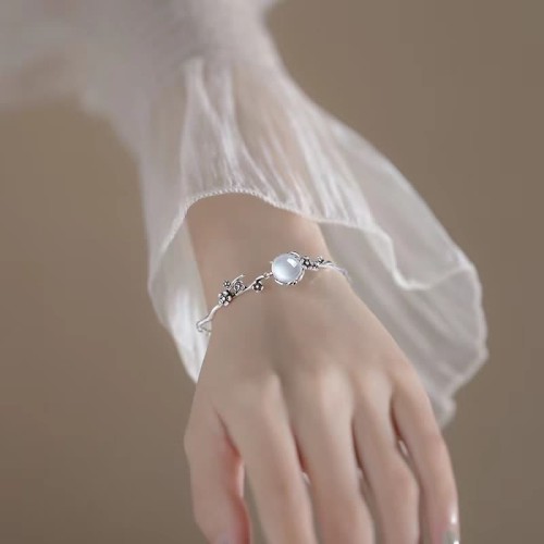 Plum Blossom Chalcedony Positive Bracelet Plum Blossom Chalcedony Positive Bracelet
