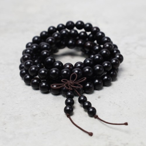 108 Beads Sandalwood Mala Bracelet 108 Beads Sandalwood Mala Bracelet