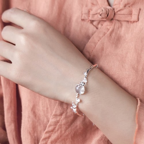 Plum Blossom Chalcedony Positive Bracelet Plum Blossom Chalcedony Positive Bracelet