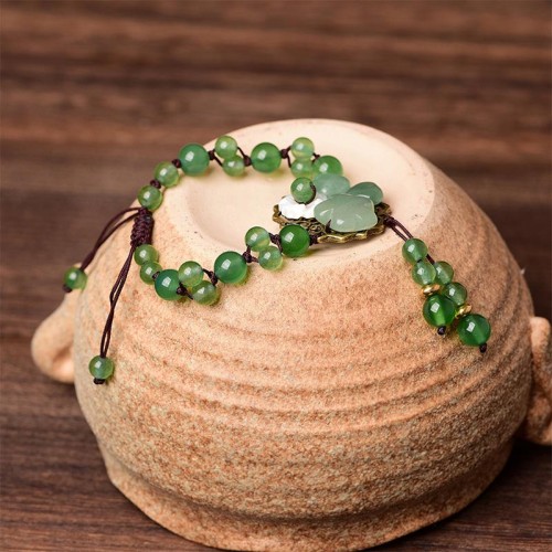 Green Jade Dangling Flower Luck Bracelet Green Jade Dangling Flower Luck Bracelet