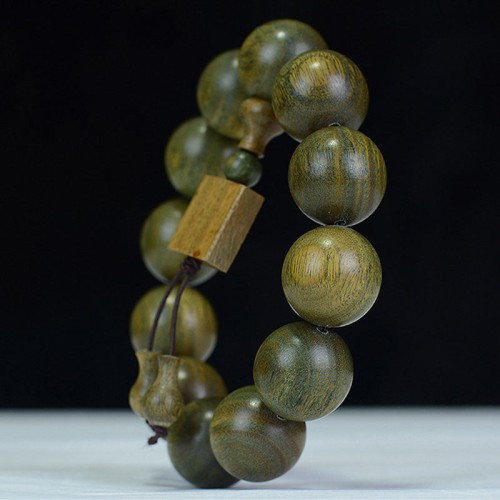 Green Sandalwood Cure Bracelet Green Sandalwood Cure Bracelet