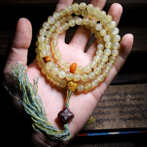 108 Beads Sheep Horn Amber Luck Bracelet 108 Beads Sheep Horn Amber Luck Bracelet
