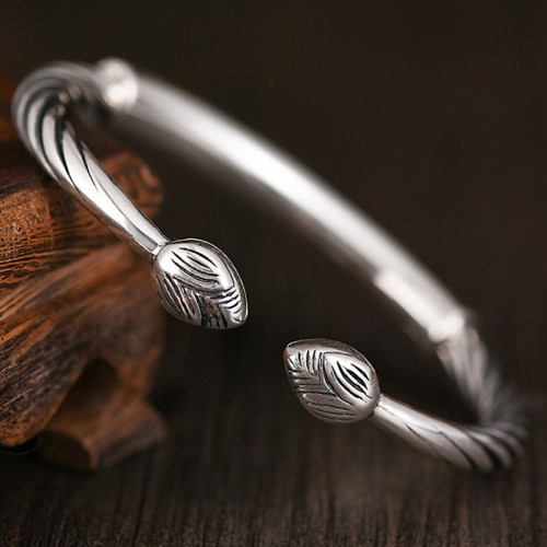 Tibetan Om Mani Padme Hum Heart Sutra Cuff Bracelet
