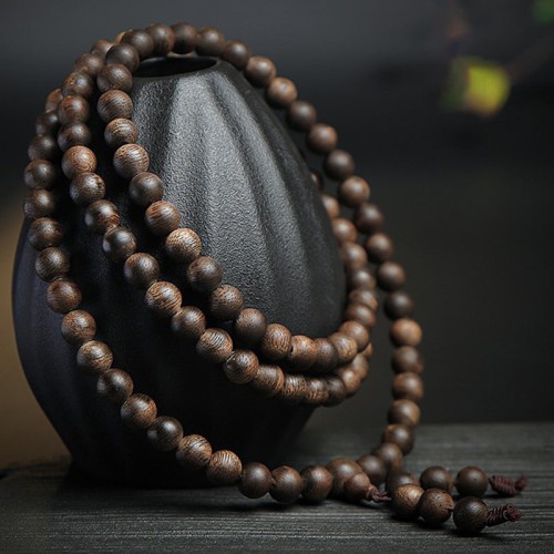 108 Mala Agarwood Peace Strength Calm Bracelet 108 Mala Agarwood Peace Strength Calm Bracelet
