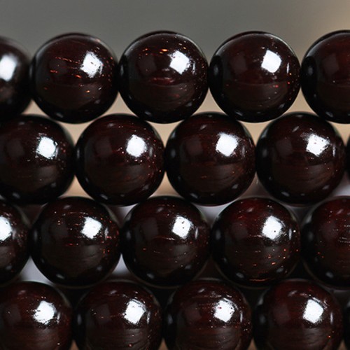 108 Mala Beads Small Leaf Red Sandalwood Amber Bracelet 108 Mala Beads Small Leaf Red Sandalwood Amber Bracelet