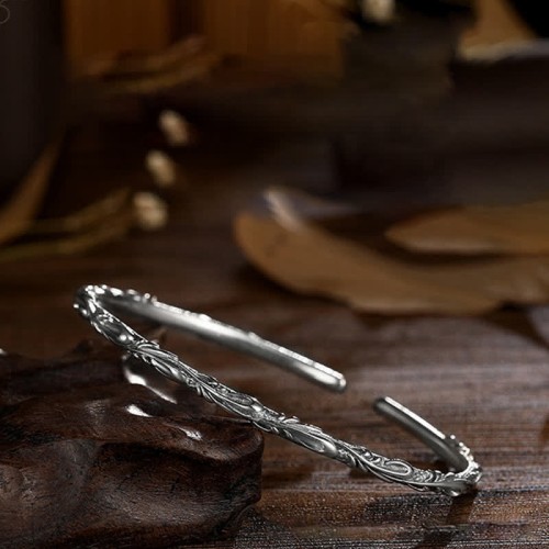 925 Sterling Silver Vines Engraved Protection Bangle 925 Sterling Silver Vines Engraved Protection Bangle