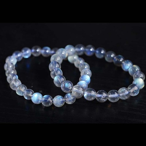 Natural Moonstone Healing Bracelet Natural Moonstone Healing Bracelet