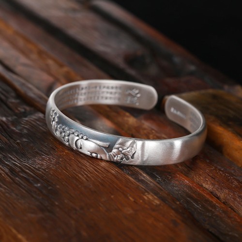 999 Sterling Silver Buddha Head Heart Sutra Serenity Bangle 999 Sterling Silver Buddha Head Heart Sutra Serenity Bangle