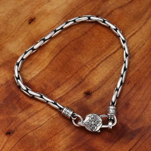 Tibetan Double Dorje Om Mani Padme Hum Strength Bracelet Tibetan Double Dorje Om Mani Padme Hum Strength Bracelet