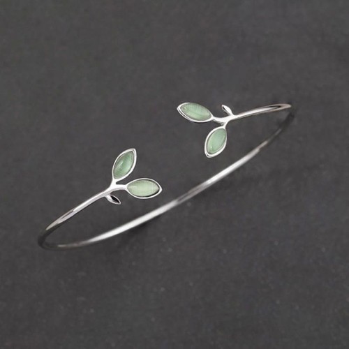 Leaf Pattern Cat Eye Support Cuff Bangle