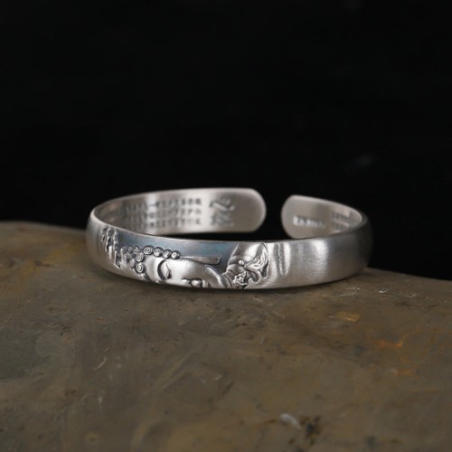 999 Sterling Silver Buddha Head Heart Sutra Serenity Bangle 999 Sterling Silver Buddha Head Heart Sutra Serenity Bangle