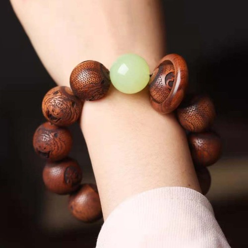 Tibetan Rosewood Engraved Tiger Protection Bracelet Tibetan Rosewood Engraved Tiger Protection Bracelet
