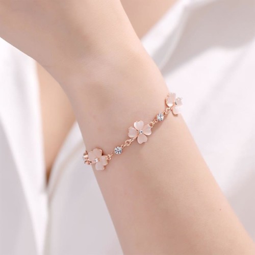 Pink Crystal Four Leaf Clover Bracelet Pink Crystal Four Leaf Clover Bracelet