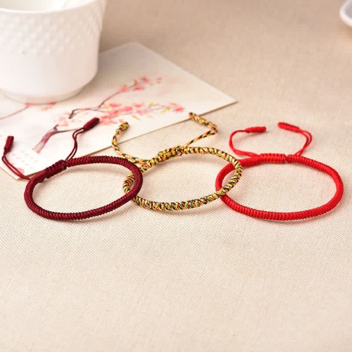 Tibetan Lucky 3-Set Red String Bracelet Tibetan Lucky 3-Set Red String Bracelet