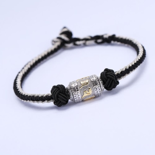 925 Silver Om Mani Padme Hum Luck Strength Red Bracelet 925 Silver Om Mani Padme Hum Luck Strength Red Bracelet