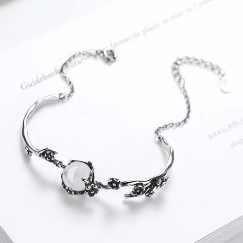Plum Blossom Chalcedony Positive Bracelet Plum Blossom Chalcedony Positive Bracelet