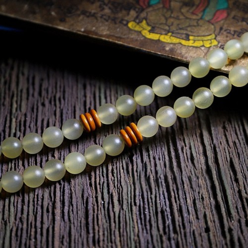 108 Beads Sheep Horn Amber Luck Bracelet 108 Beads Sheep Horn Amber Luck Bracelet