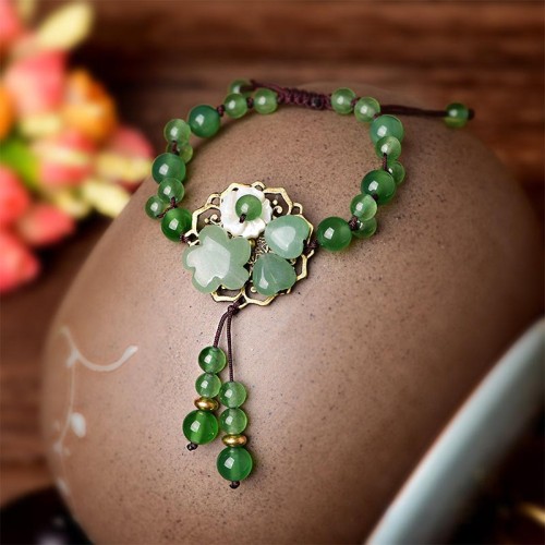 Green Jade Dangling Flower Luck Bracelet Green Jade Dangling Flower Luck Bracelet