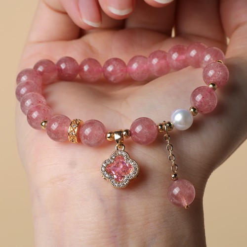 Strawberry Quartz Pearl Four Leaf Clover Bracelet