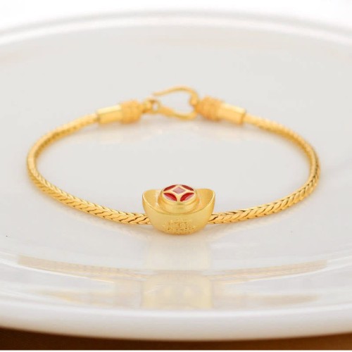 18K Gold Om Mani Padme Hum Koi Fish Luck Bracelet 18K Gold Om Mani Padme Hum Koi Fish Luck Bracelet