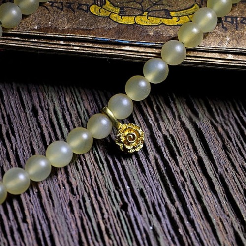 108 Beads Sheep Horn Amber Luck Bracelet 108 Beads Sheep Horn Amber Luck Bracelet