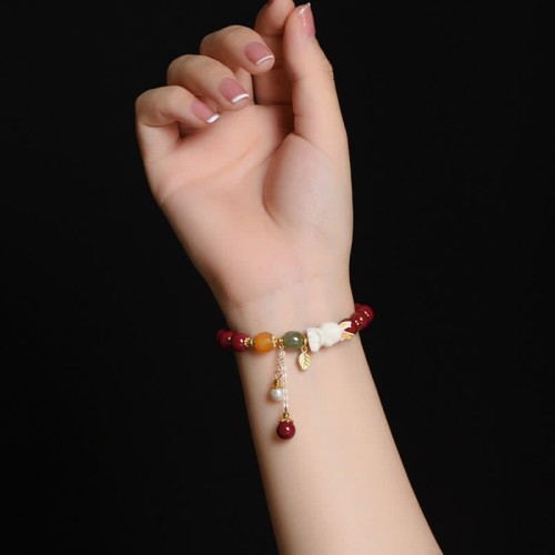 Year of the Rabbit Cinnabar Hetian Jade Bunny Bracelet Year of the Rabbit Cinnabar Hetian Jade Bunny Bracelet
