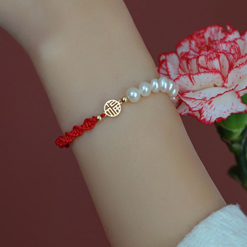 14K Gold Plated Pearl Luck Red String Bracelet 14K Gold Plated Pearl Luck Red String Bracelet