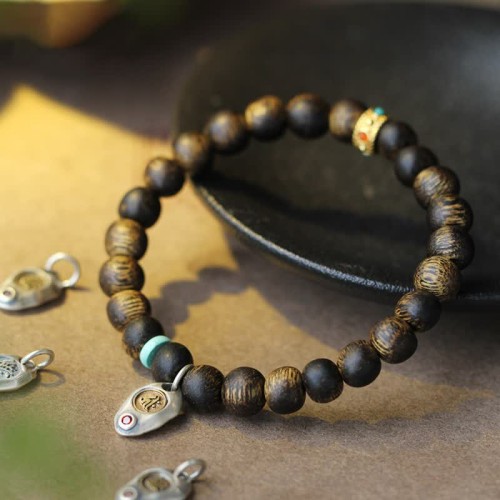Vietnam Qinan Agarwood Turquoise Balance Strength Bracelet Vietnam Qinan Agarwood Turquoise Balance Strength Bracelet