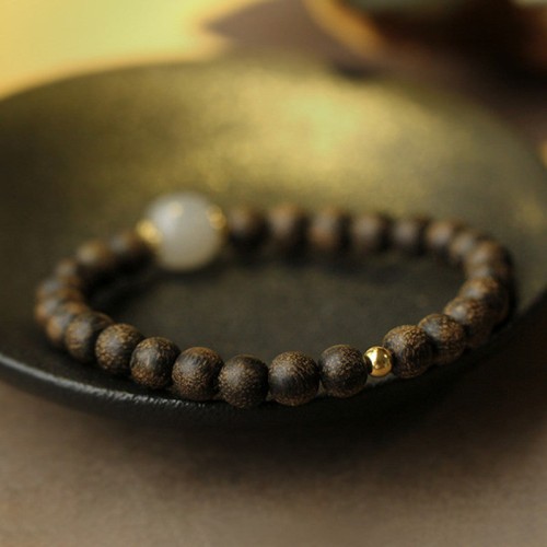 Agarwood Jade Strength Calm Bracelet Agarwood Jade Strength Calm Bracelet