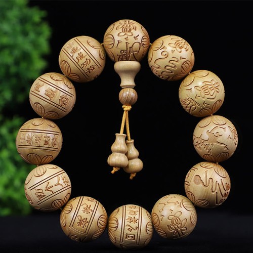 Chinese Zodiac Rosewood PiXiu Carved Bracelet Chinese Zodiac Rosewood PiXiu Carved Bracelet