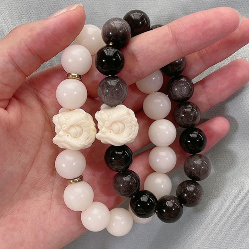 Silver Sheen Obsidian Bodhi Seed Lion Bracelet Silver Sheen Obsidian Bodhi Seed Lion Bracelet