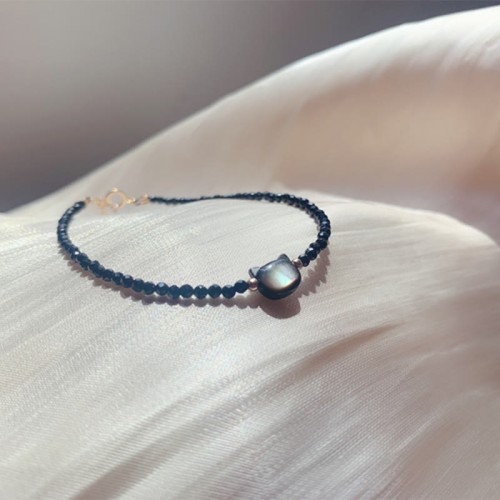 Gold Plated Black Spinel Cat Healing Bracelet