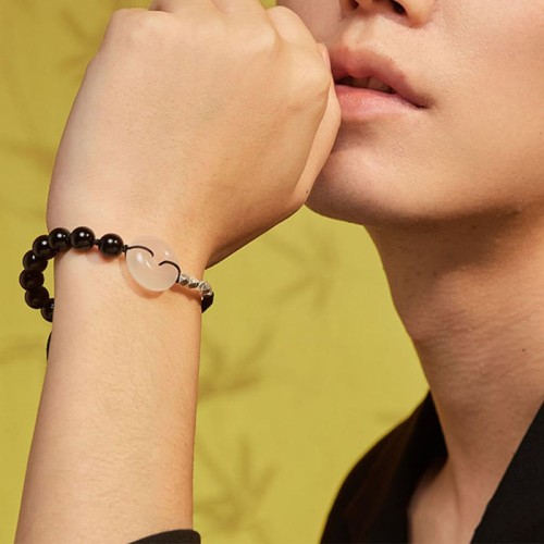 925 Sterling Silver Black Obsidian Agate Strength Bracelet 925 Sterling Silver Black Obsidian Agate Strength Bracelet