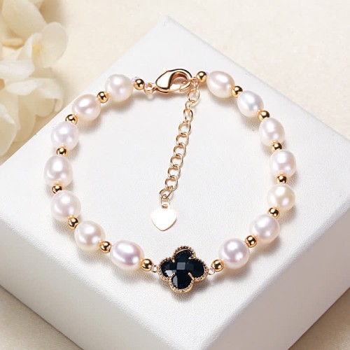 Pearl Four Leaf Clover Wealth Bracelet Pearl Four Leaf Clover Wealth Bracelet